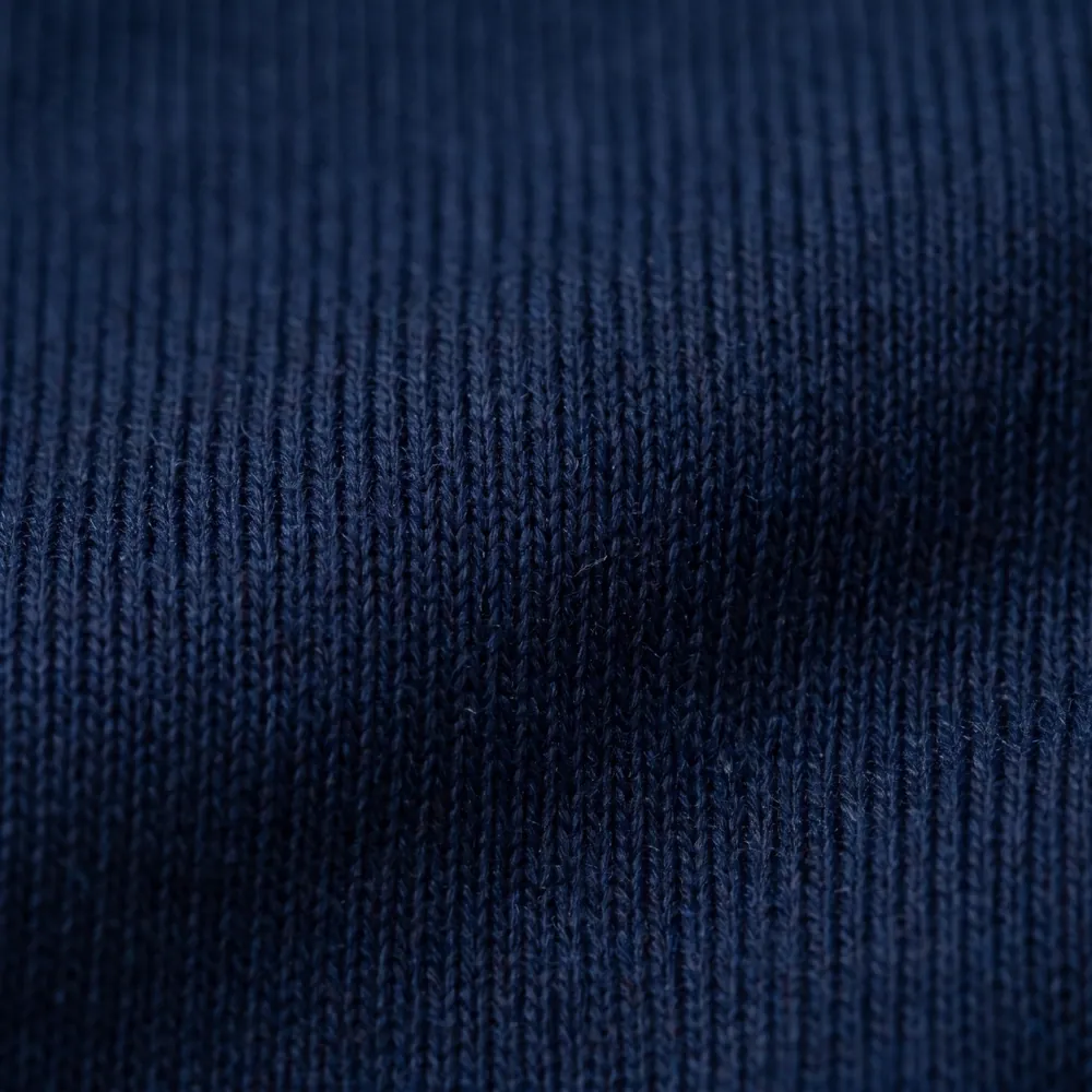 Piece-dyed — illustrative texture